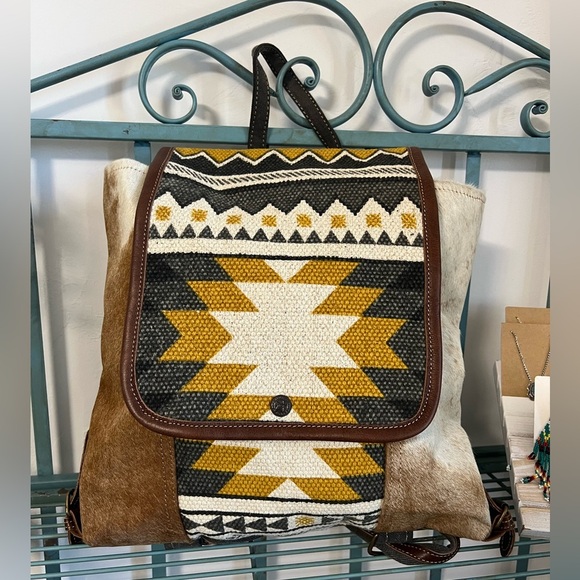 🔥💜 New Myra Bag leather cowhide Backpack Canvas rug boho western tribal School - Picture 4 of 14